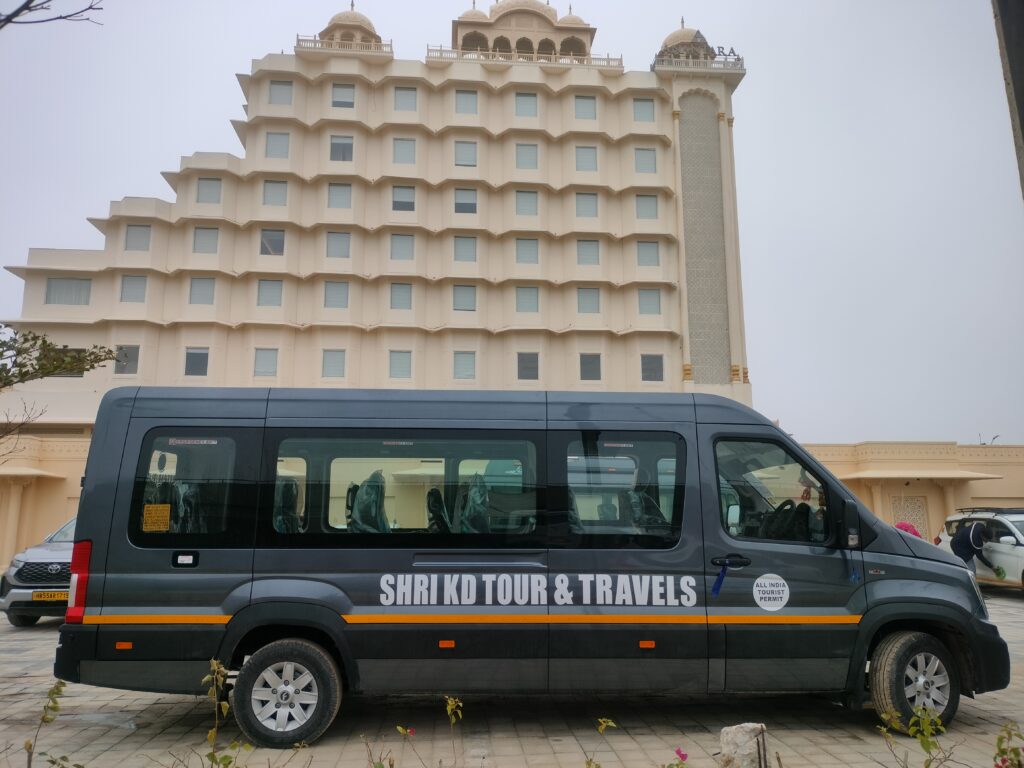 Urbania-On-Rent-in-delhi-1-1